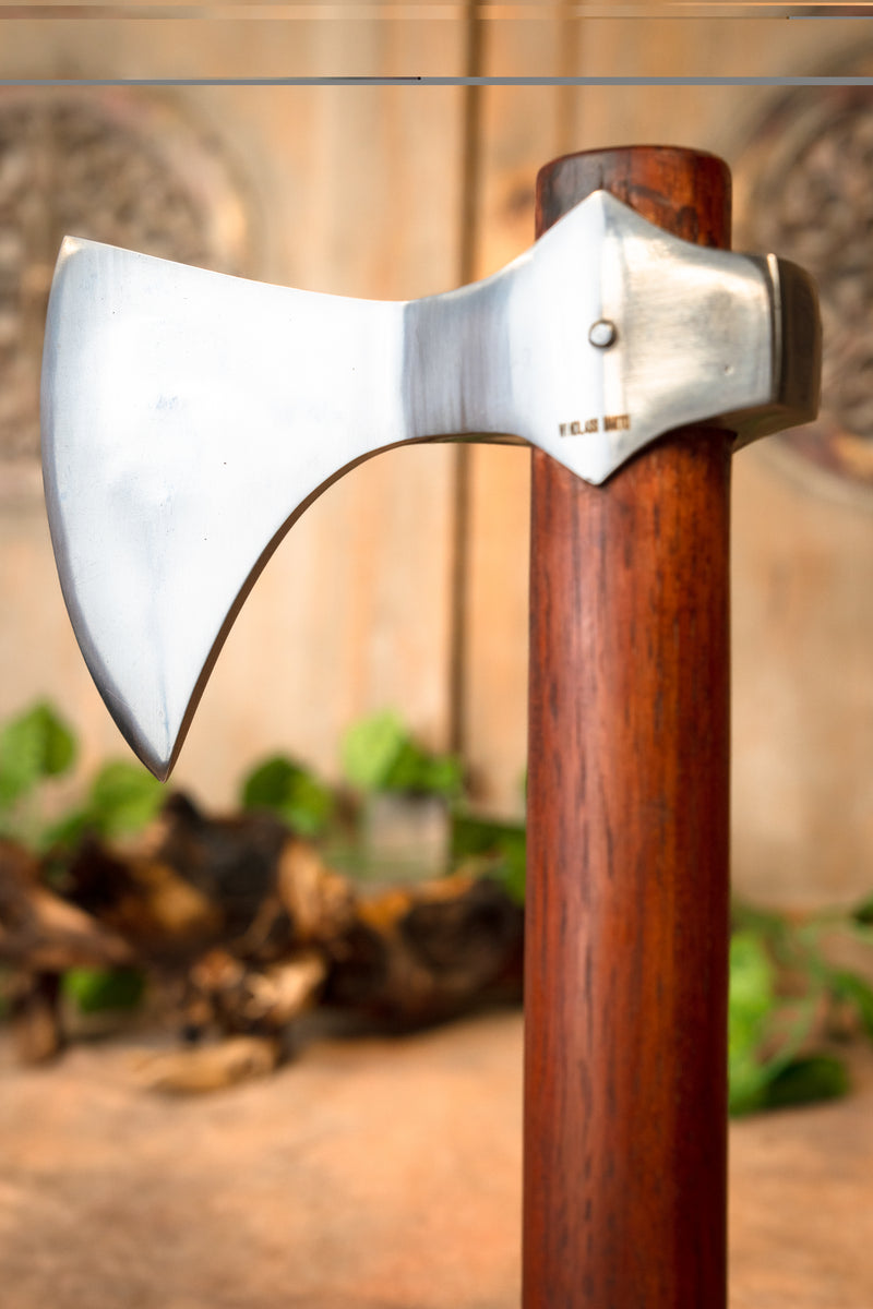 Viking skeggox, type B, semi-tranchant 