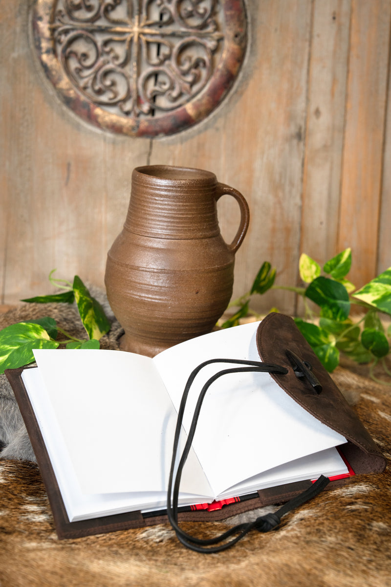 Notizbuch mit Lederabdeckung, braun, m