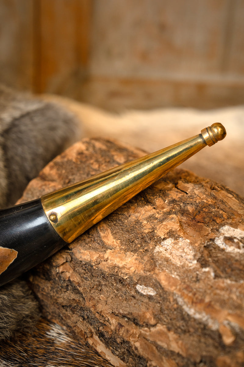 Pagan drikkehorn Mabon med læderholder, 500-650 ml 