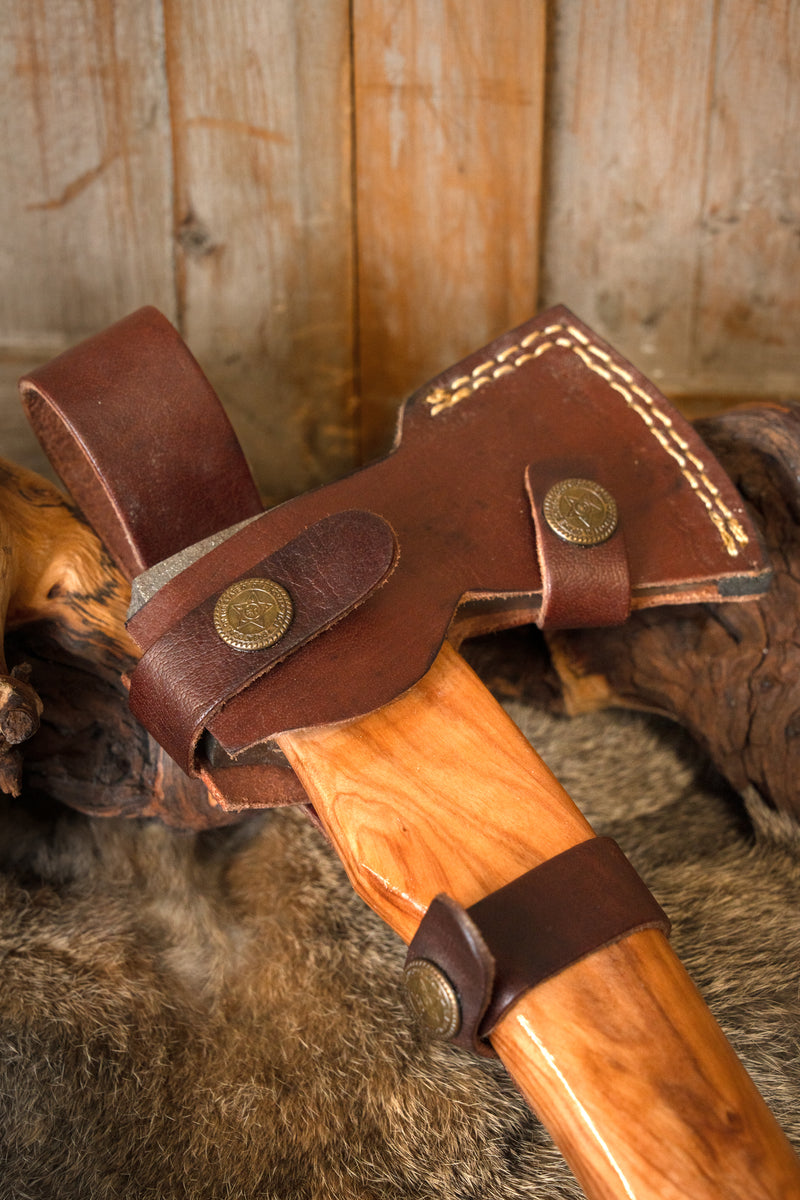 Traditionele outdoorbijl, semi-scherp