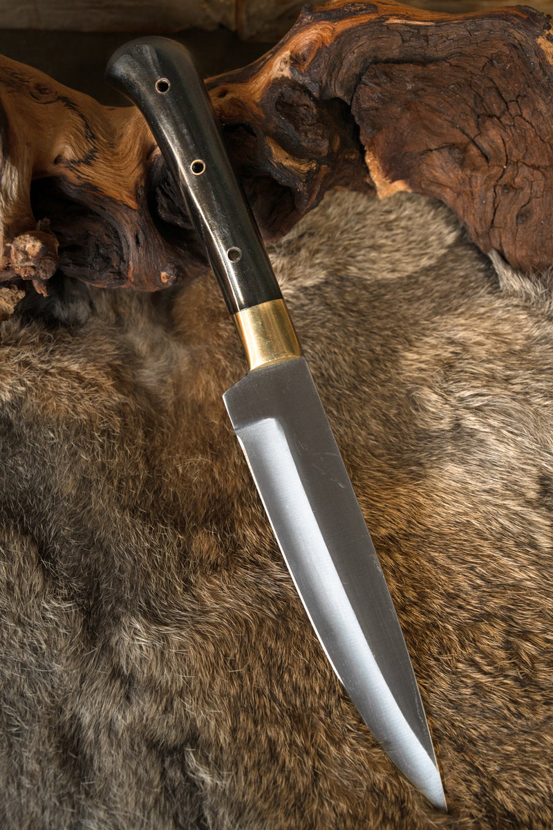 Middeleeuws mes Mildreth, semi-scherp