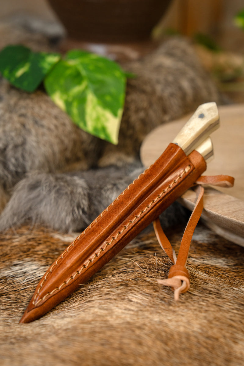 14e-15e eeuwse bestekset benen grip, klein