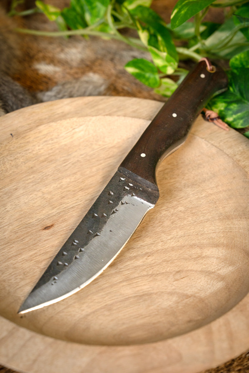 Middeleeuws mes Tristan, semi-scherp