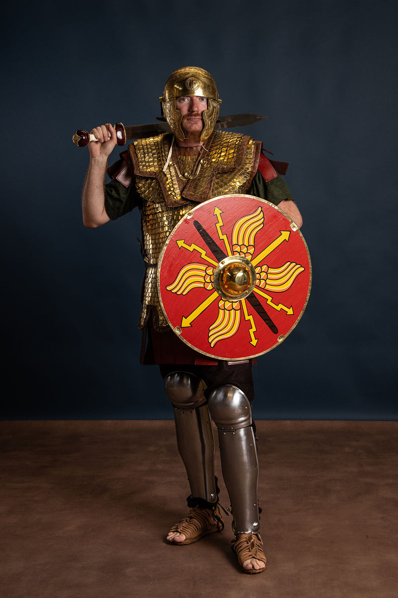 Schaalpantser, lorica squamata, messing