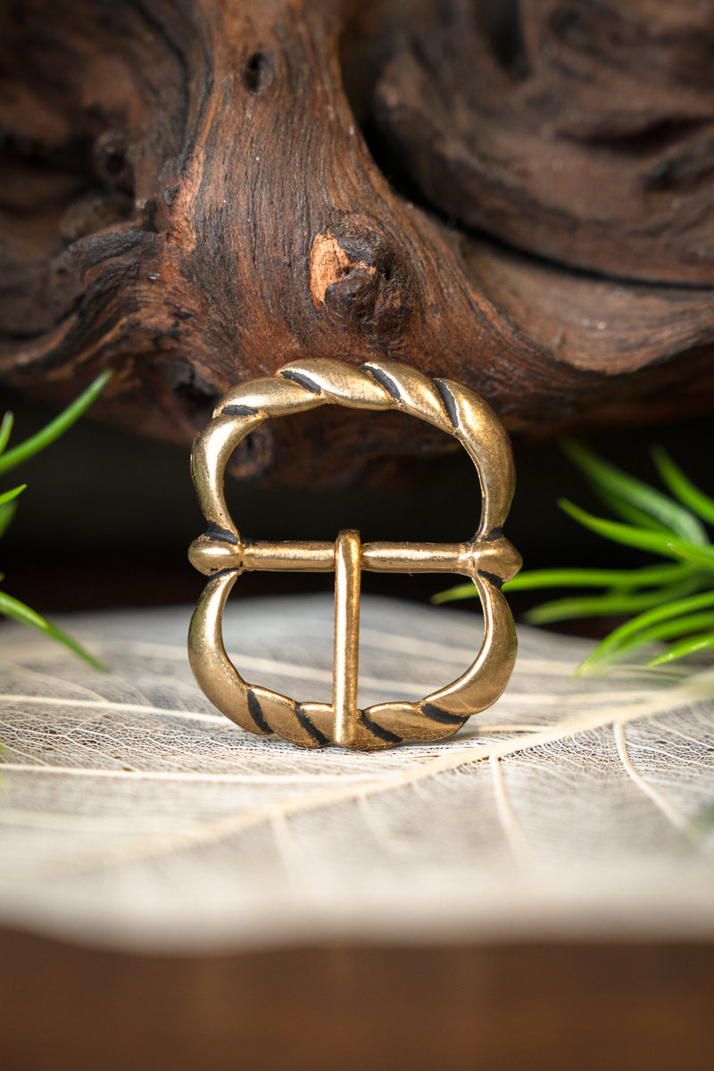 Pequeño hebilla medieval 