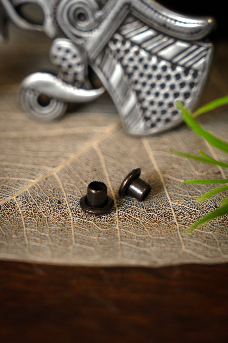 Germaanse raaf riembeslag grote volksverhuizing, paar links en rechts, brons