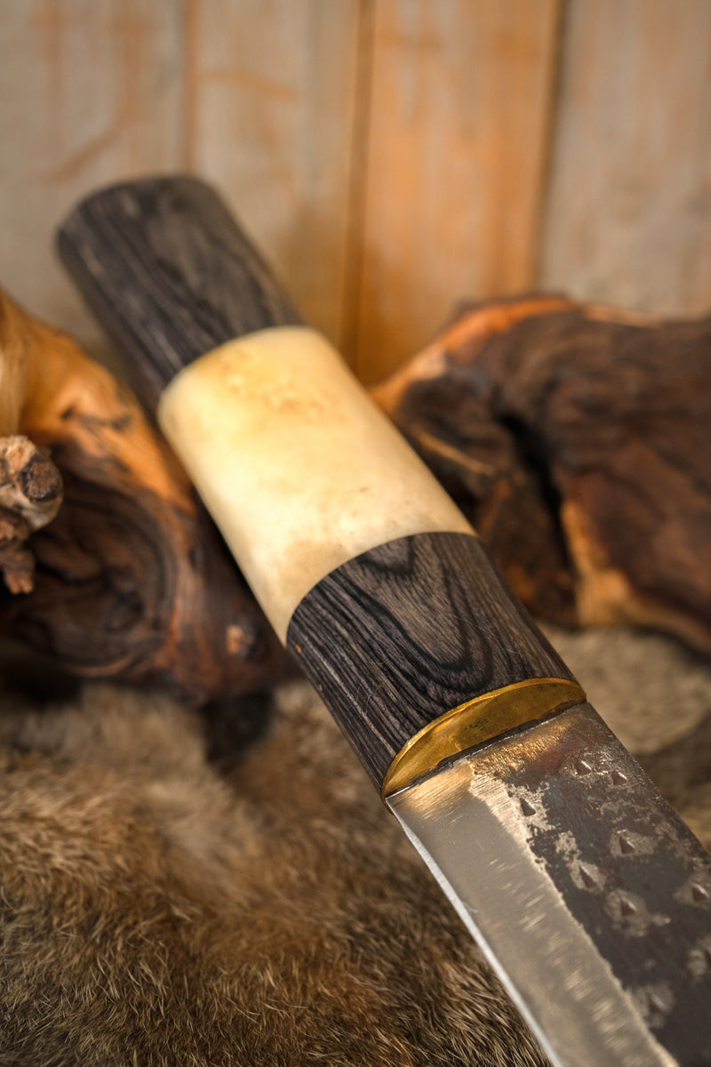 Vikingsax Trondheim, semi-scherp