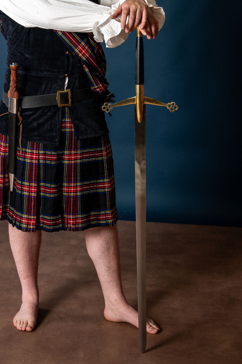 Schotse claymore met messingen pareerstang, semi-scherp