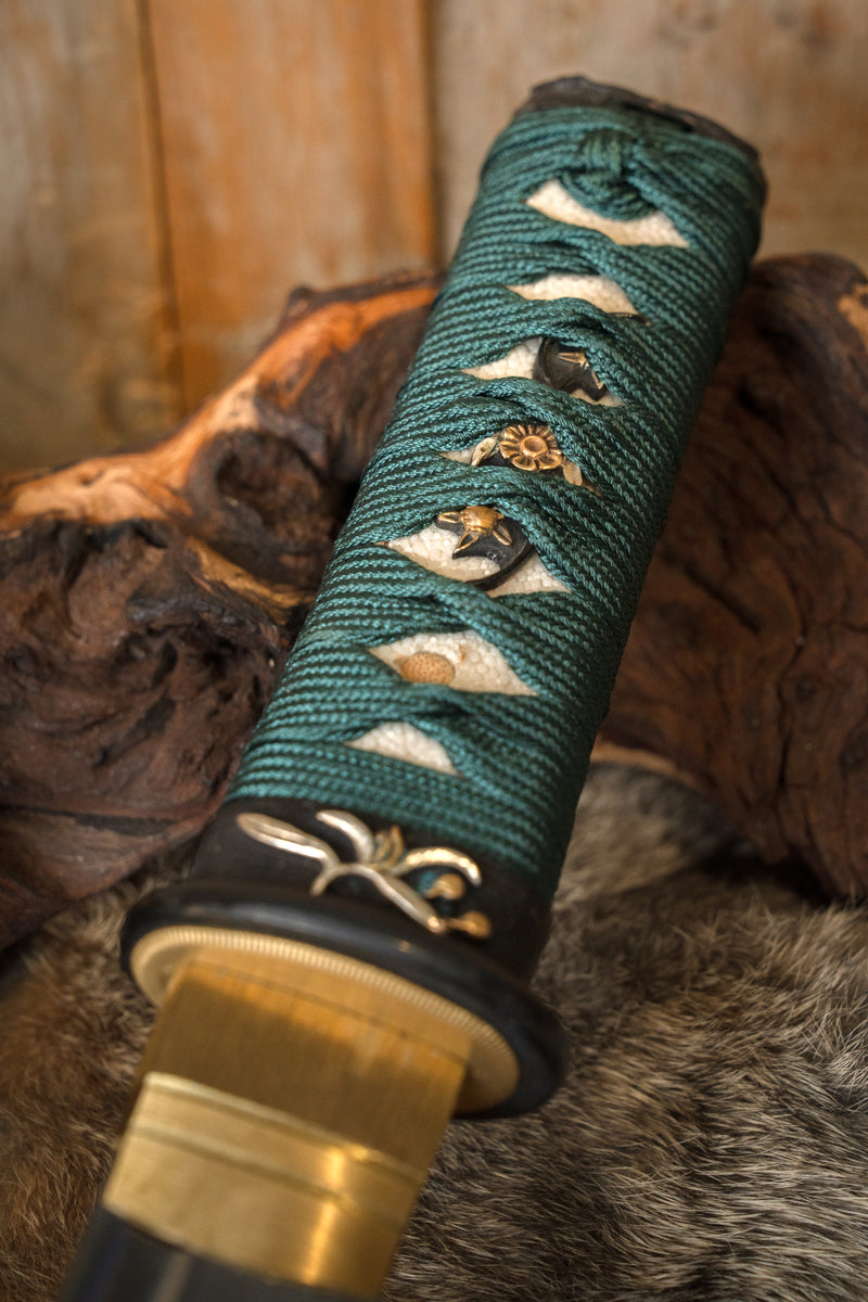 John Lee Tio Kejs Tanto, vass 