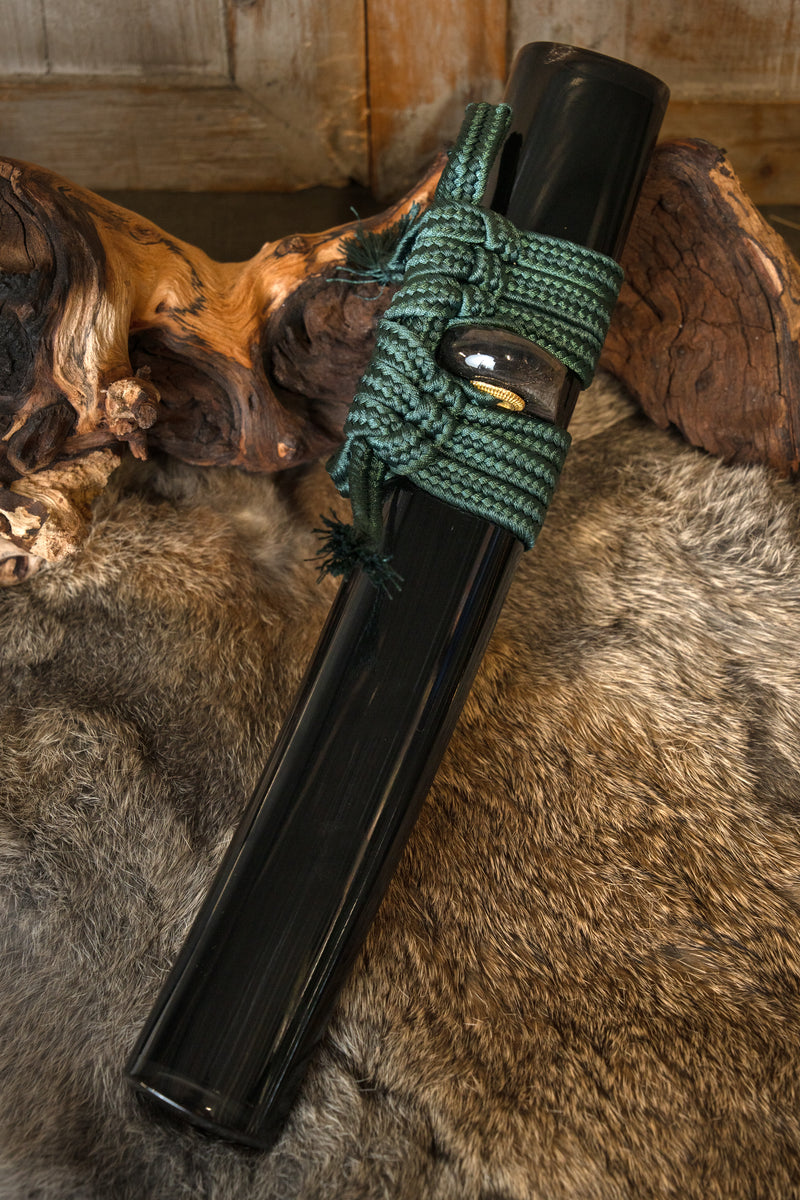 John Lee Tio Kejs Tanto, vass 