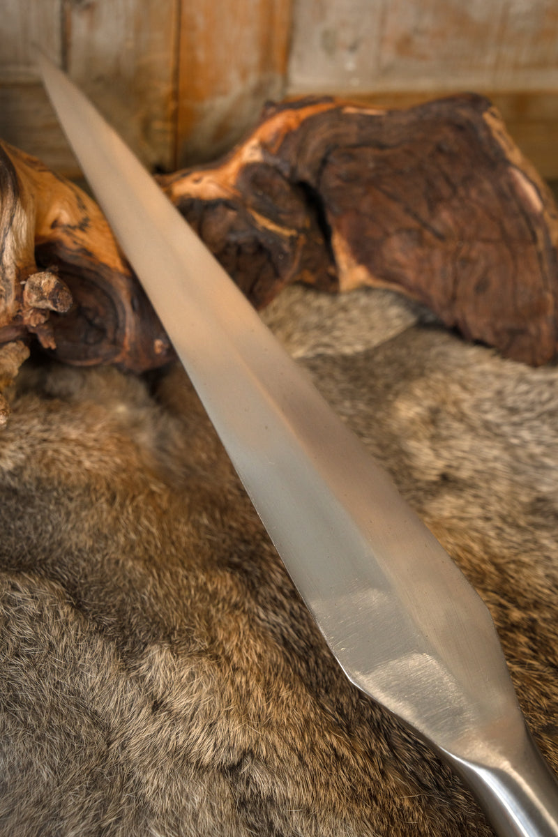 Romeinse hasta, blad, semi-scherp