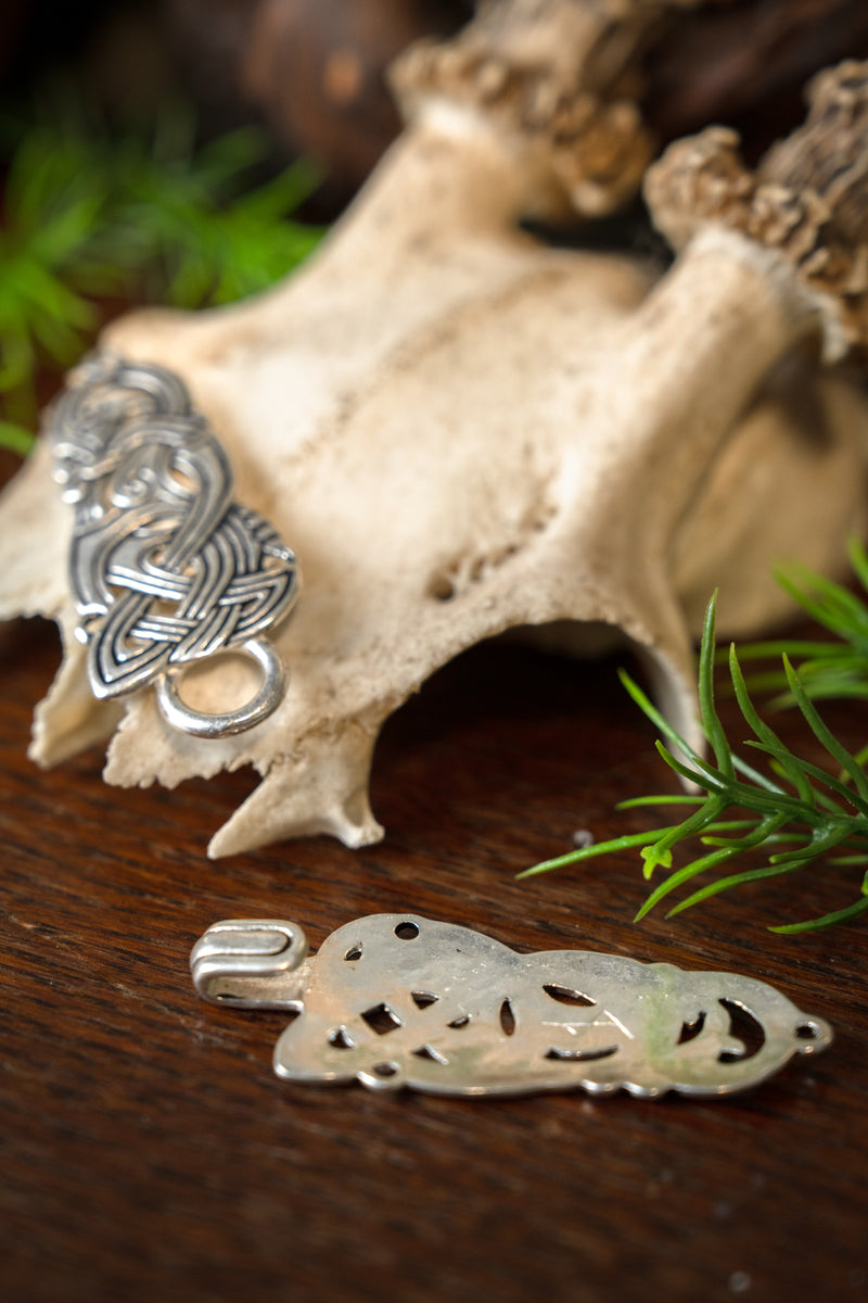 Cierre de manto vikingo con dragones, bronce plateado 