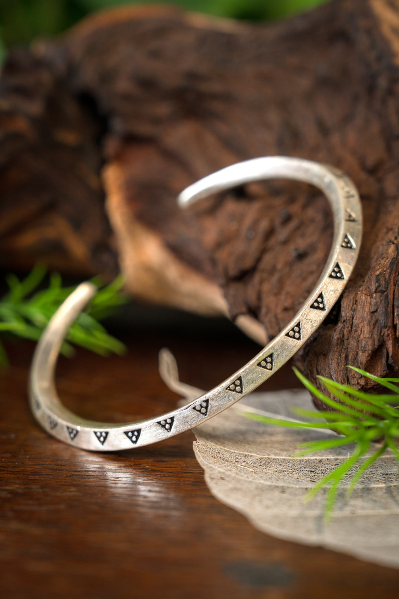 Viking geldarmband (sog), verzilverd brons