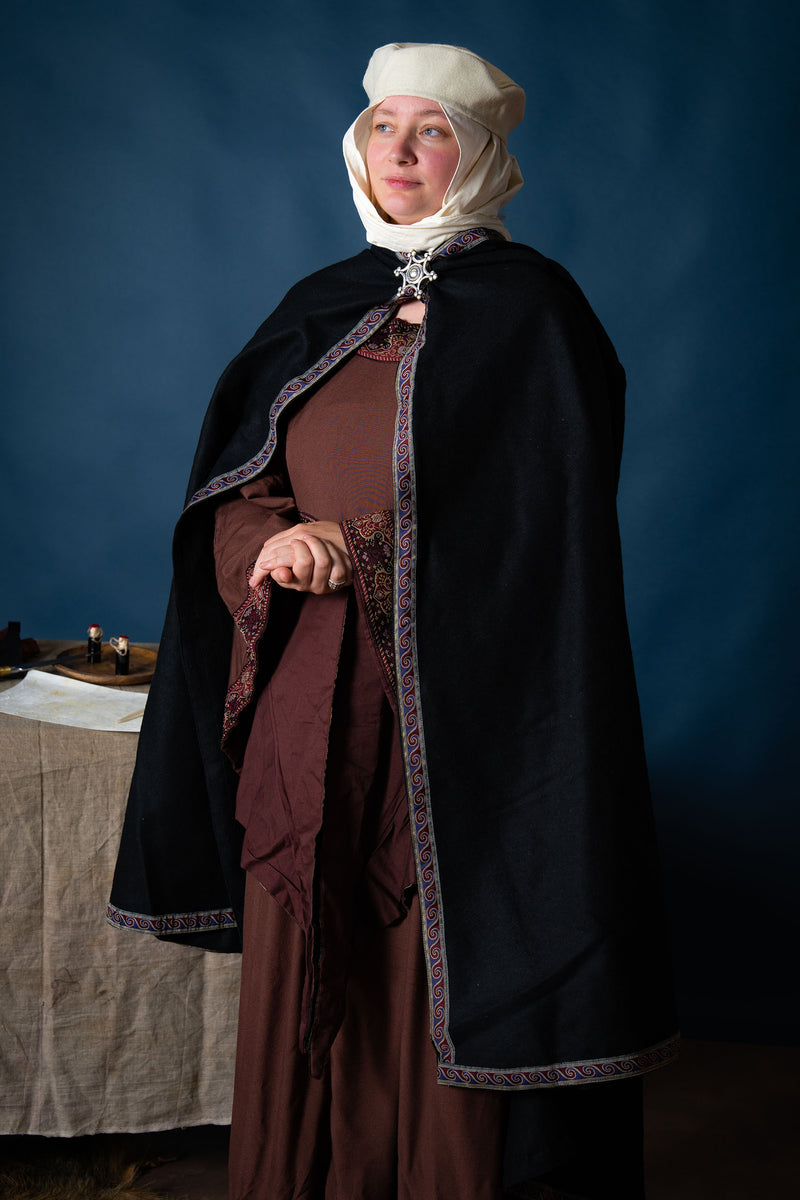 Bestickte Mantel Lyra, schwarz, Wollmischung 