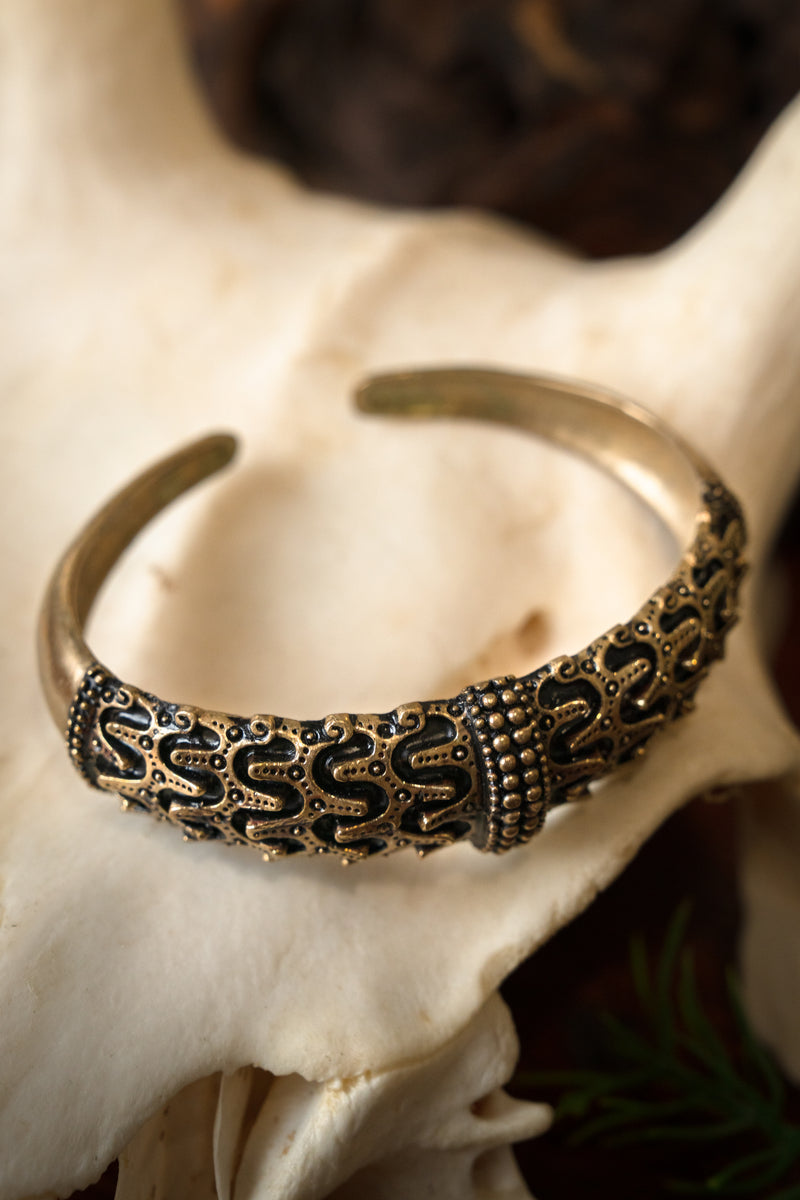 Viking armband Orupgård, brons