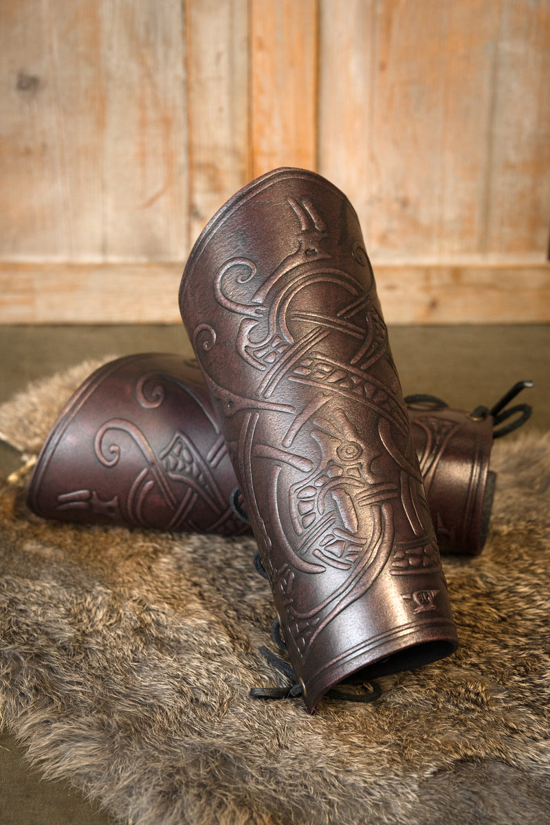Ragnarok læder bracers, armskinner, rød 