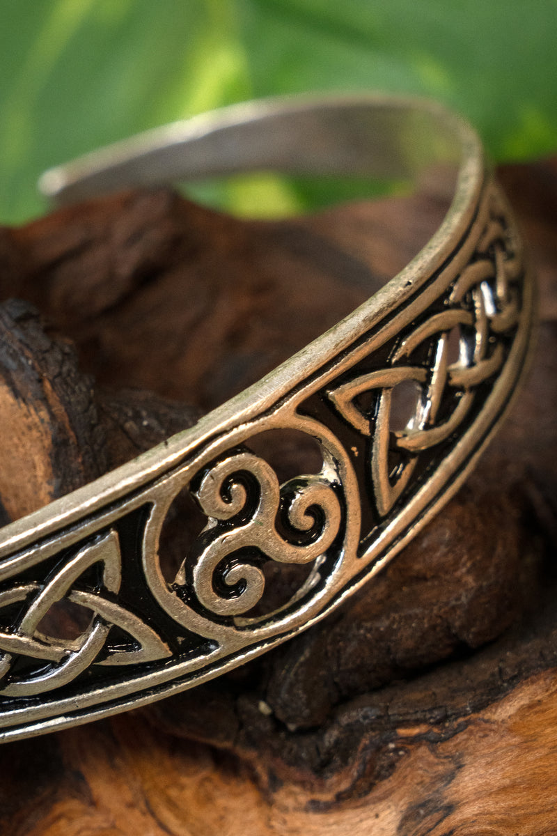 Narrow Celtic bracelet with trisquelion, silvered bronze