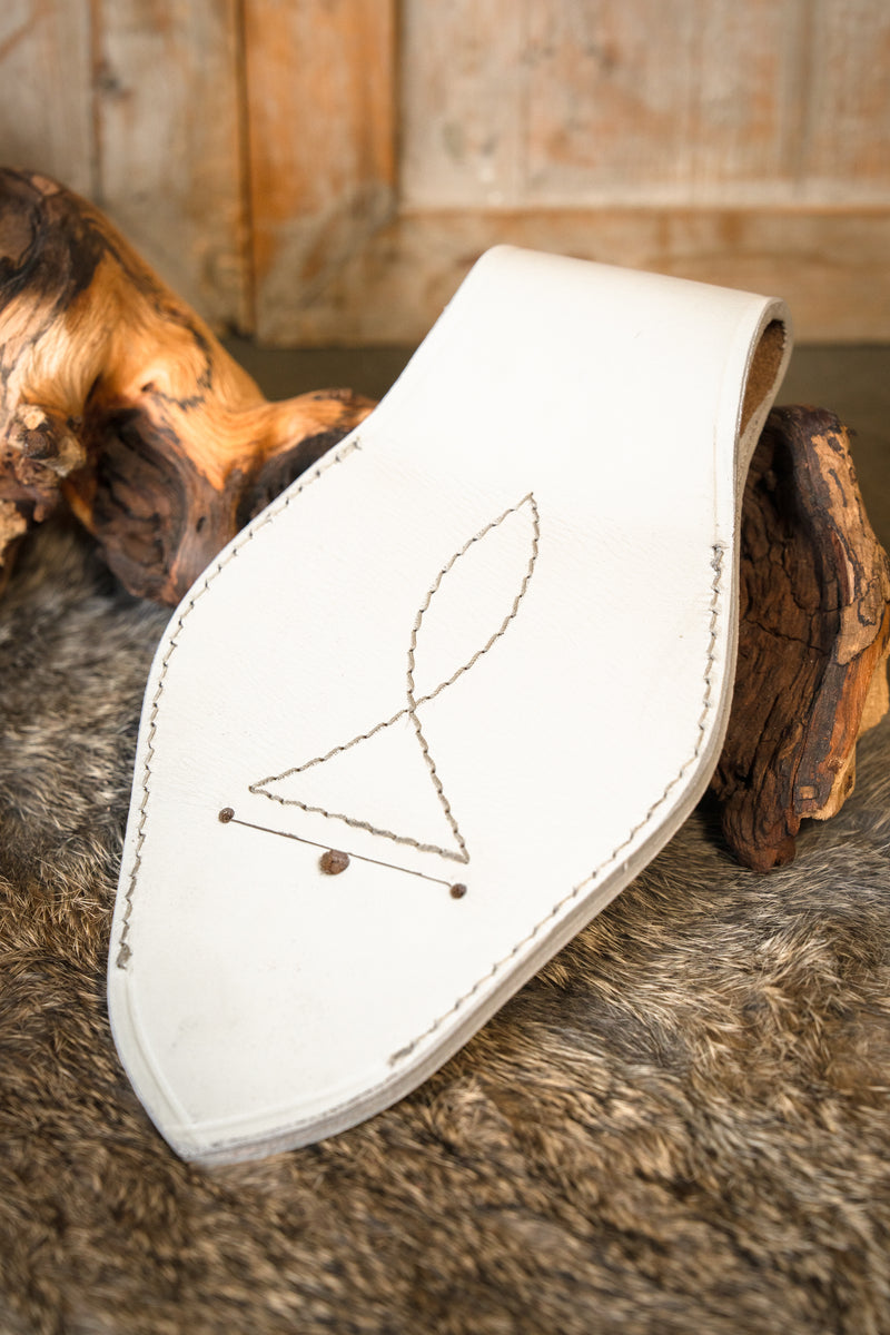 Militær hvid sværdindehaver