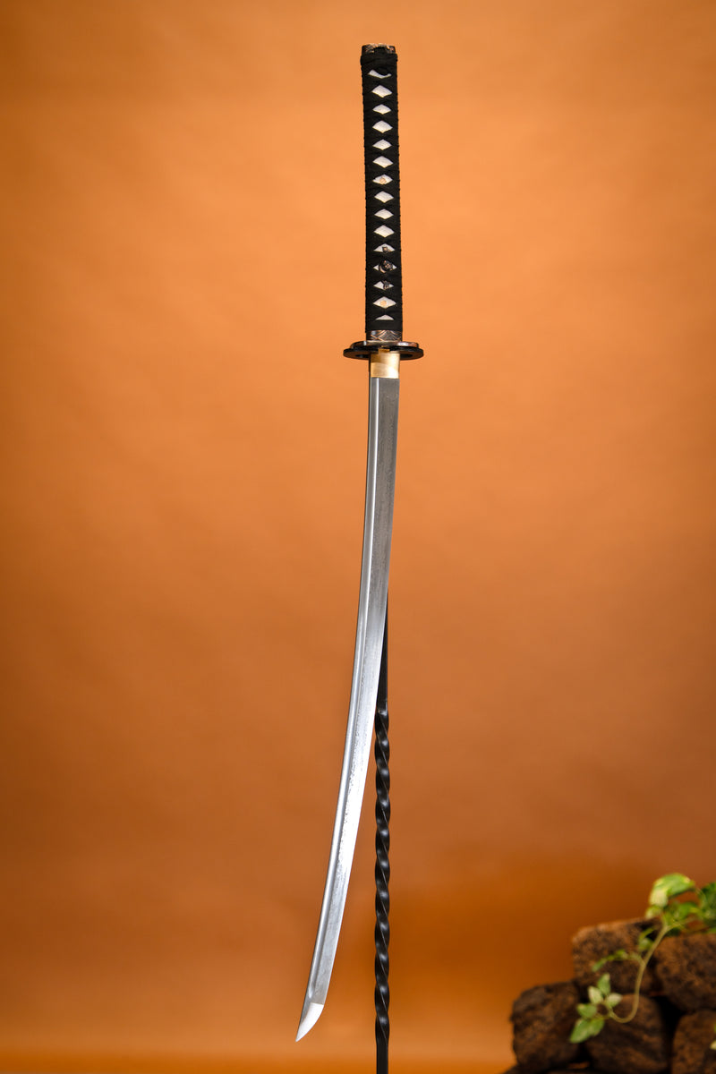 John Lee fujisan katana, ostry 