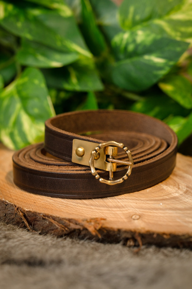 15e eeuwse riem Anjou, 150 cm, bruin