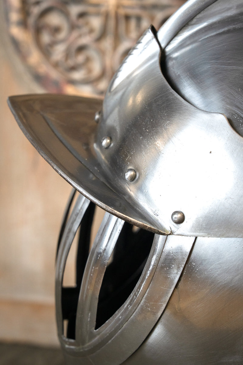 17e eeuwse gesloten helm, 1.6 mm