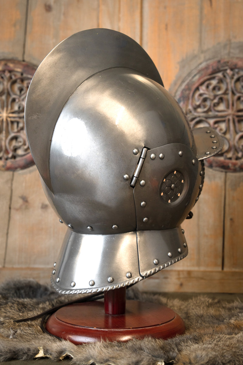 Burgonet helm Sigismund, 1.2 mm