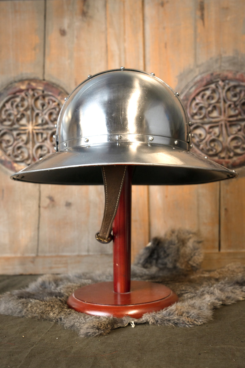 14e-15e eeuwse ketelhoed Crispin, 1.6 mm