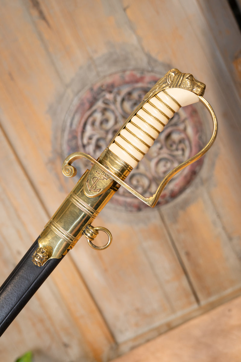 Espada de Horatio Nelson, semi-afilada 