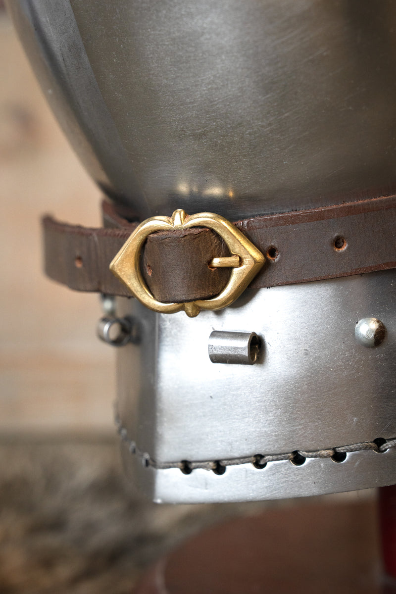 14e eeuwse klappvisier bascinet, 1.6 mm