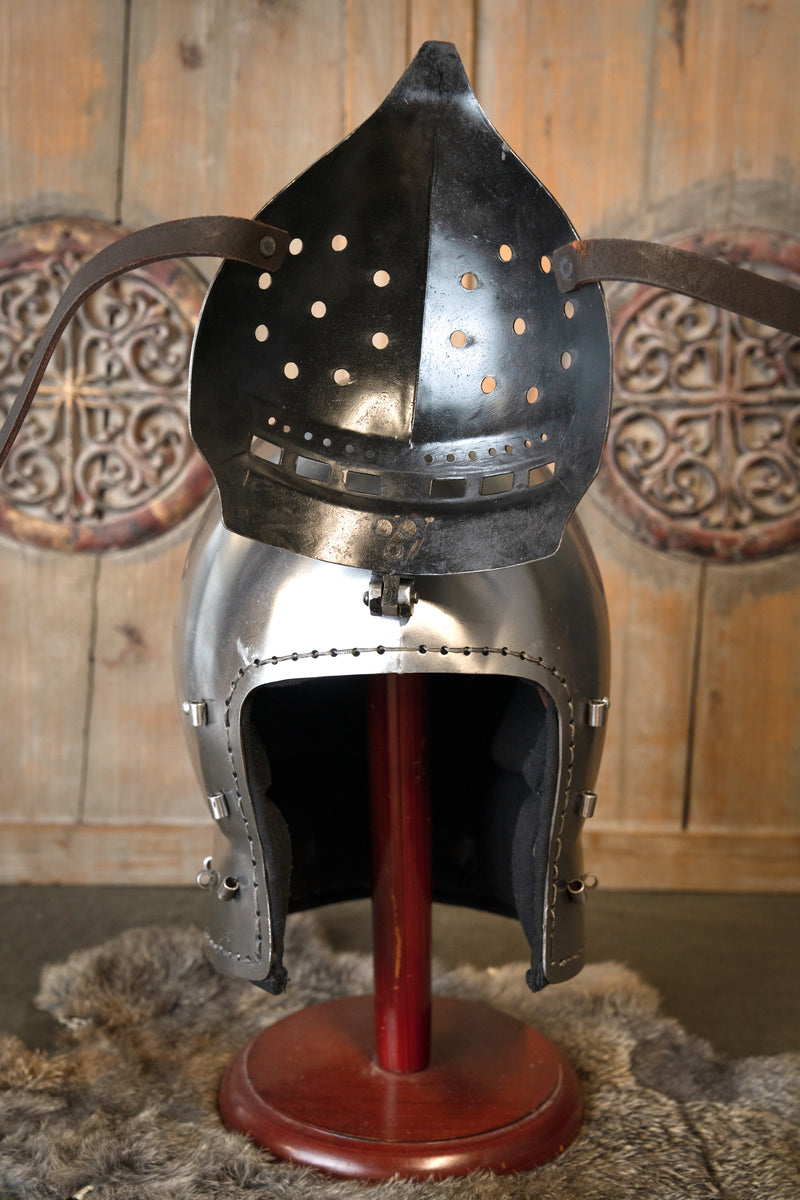 14e eeuwse klappvisier bascinet, 1.6 mm