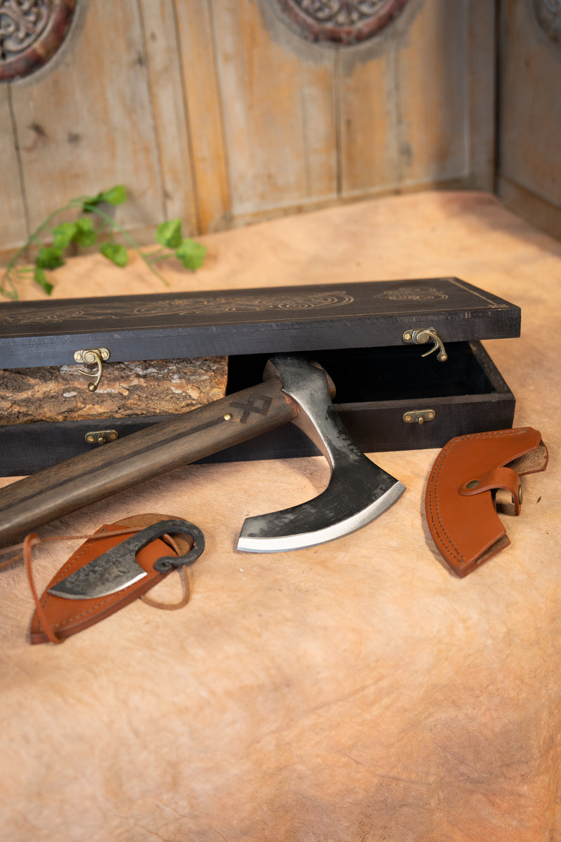 Viking set Othala axe and knife, semi-sharp