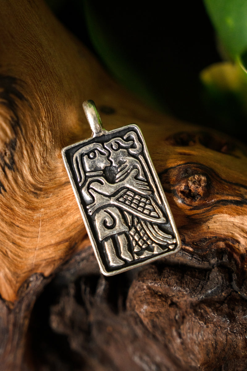 Amulett der Liebe aus dem 6. Jahrhundert, versilberte Bronze 