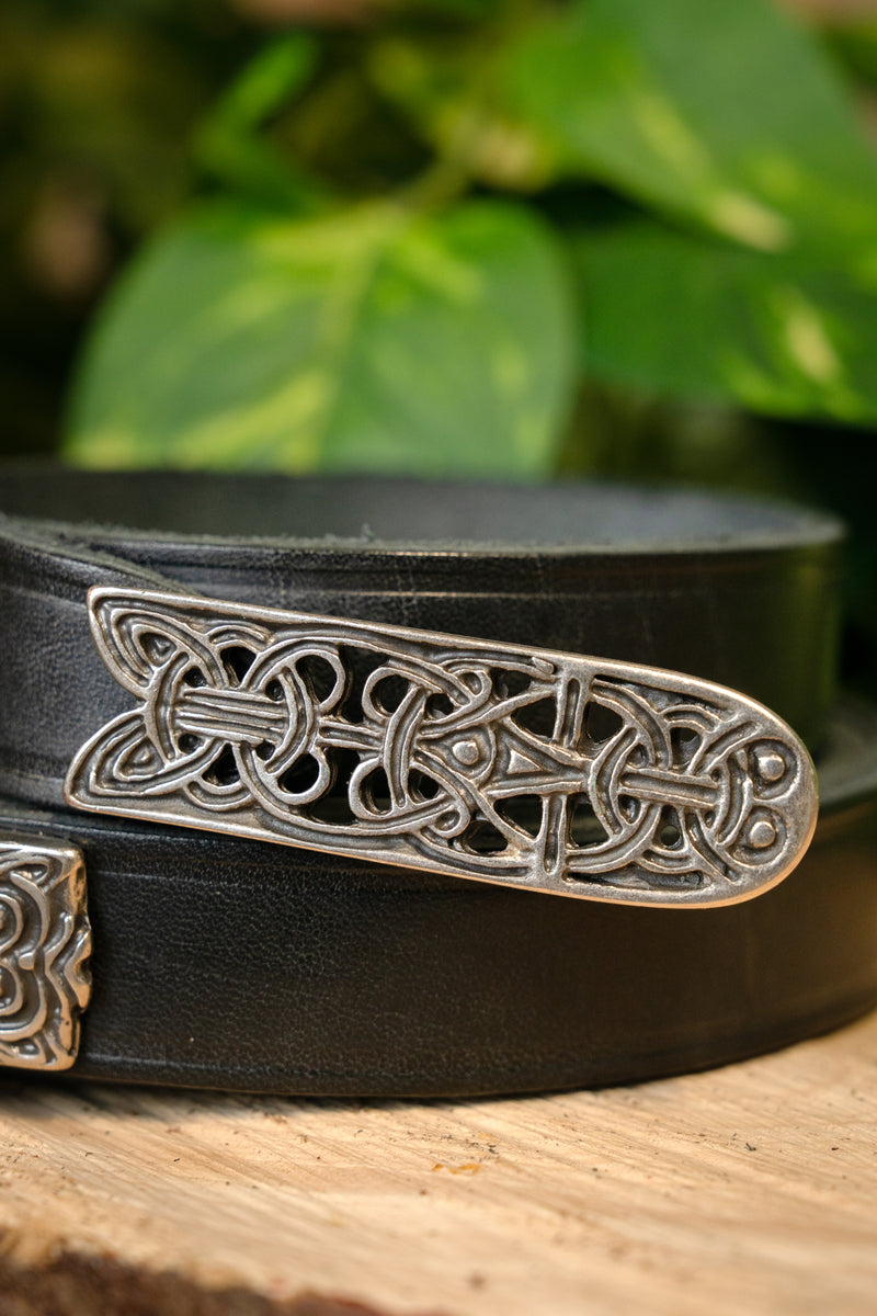 Birkariem, svart, försilvrad, 165 cm 