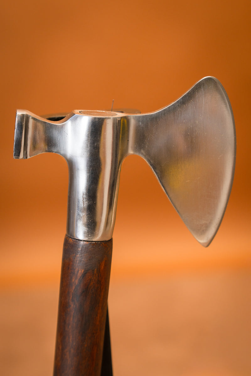 13e eeuwse strijdbijl met hamerblad, Maciejowski bijbel, semi-scherp