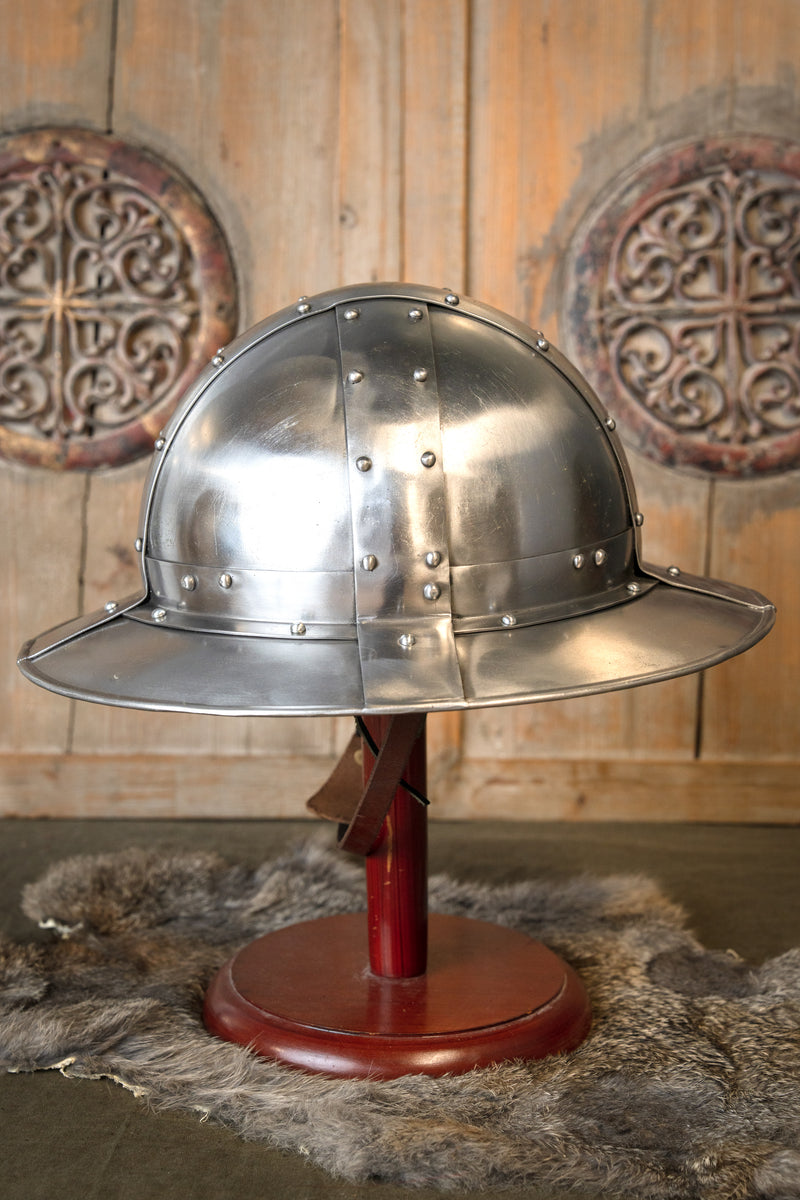 Kruisvaarders ketelhoed met spangen, 2 mm (battle-ready)