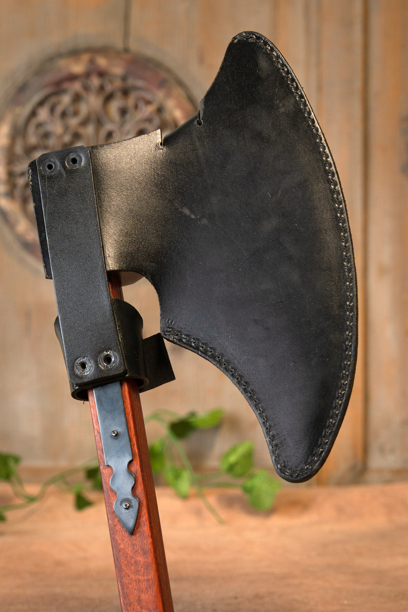 Laat-Middeleeuwse strijdbijl, semi-scherp