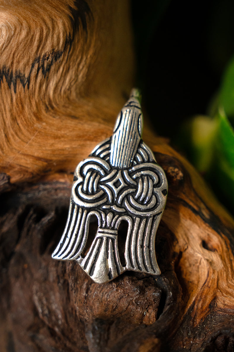 10e eeuwse Vikingraaf hanger, verzilverd brons