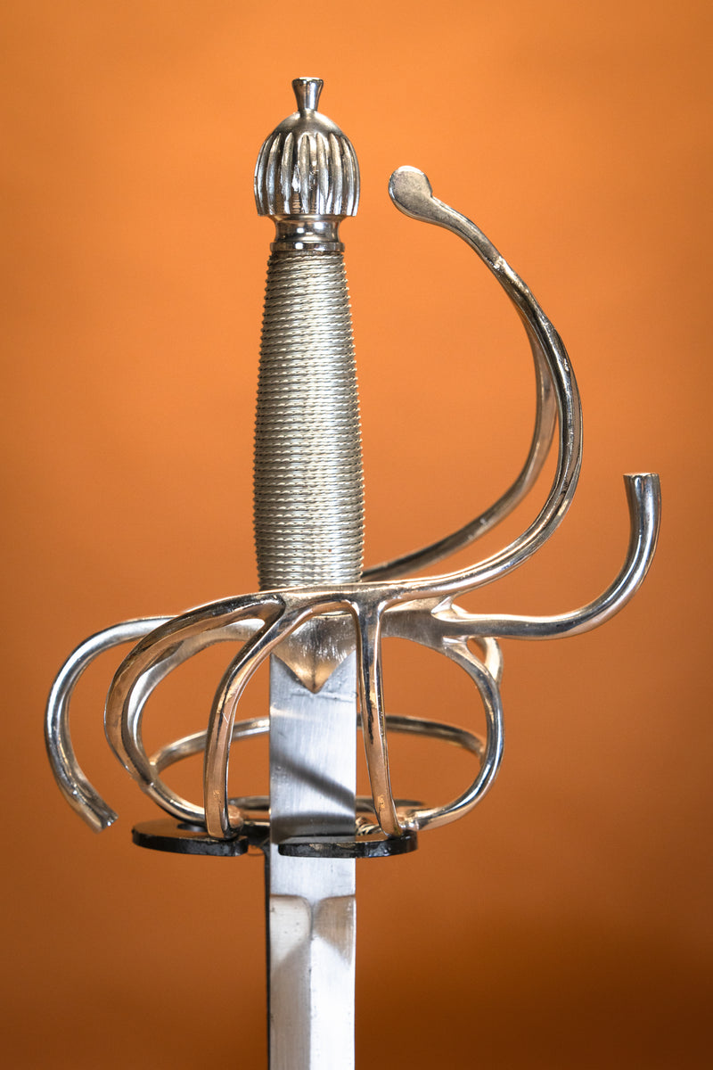 Espagnol rapière, semi-tranchant 