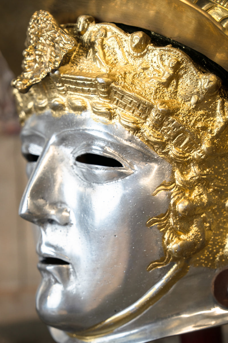 Casco deportivo romano con larva-mascarilla, 1.3 mm 