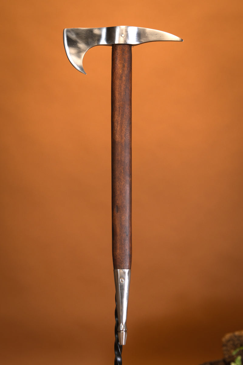 Medeltida stridsyxa Sagaris, halvvass 