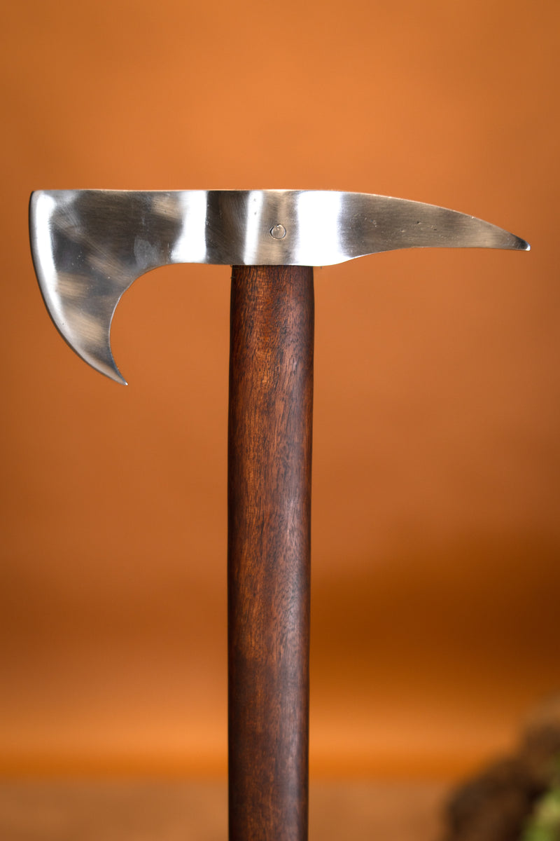 Medeltida stridsyxa Sagaris, halvvass 