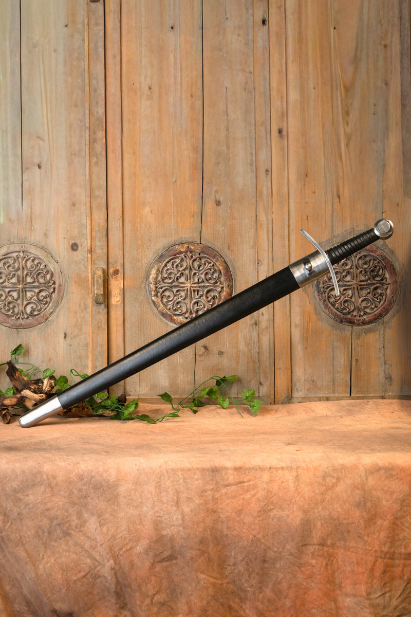 Engels gevechtszwaard, bot (battle-ready)