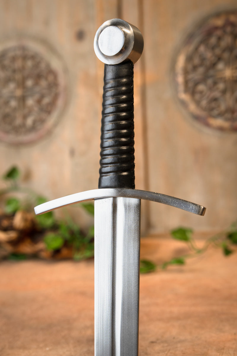 Engels gevechtszwaard, bot (battle-ready)