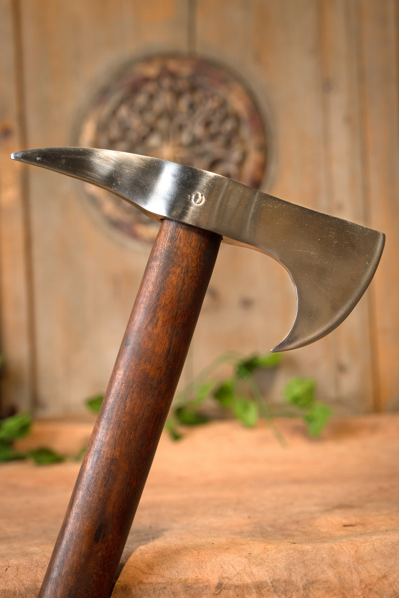 Medeltida stridsyxa Sagaris, halvvass 