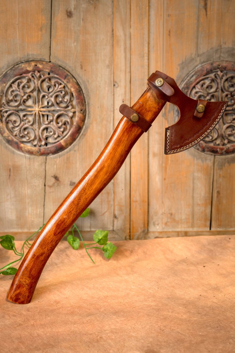 Tradycyjna siekiera drwala, średnio ostry 