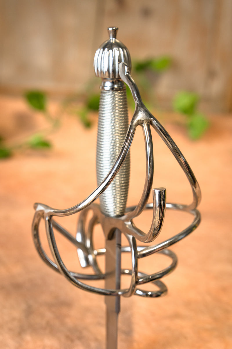 Espagnol rapière, semi-tranchant 