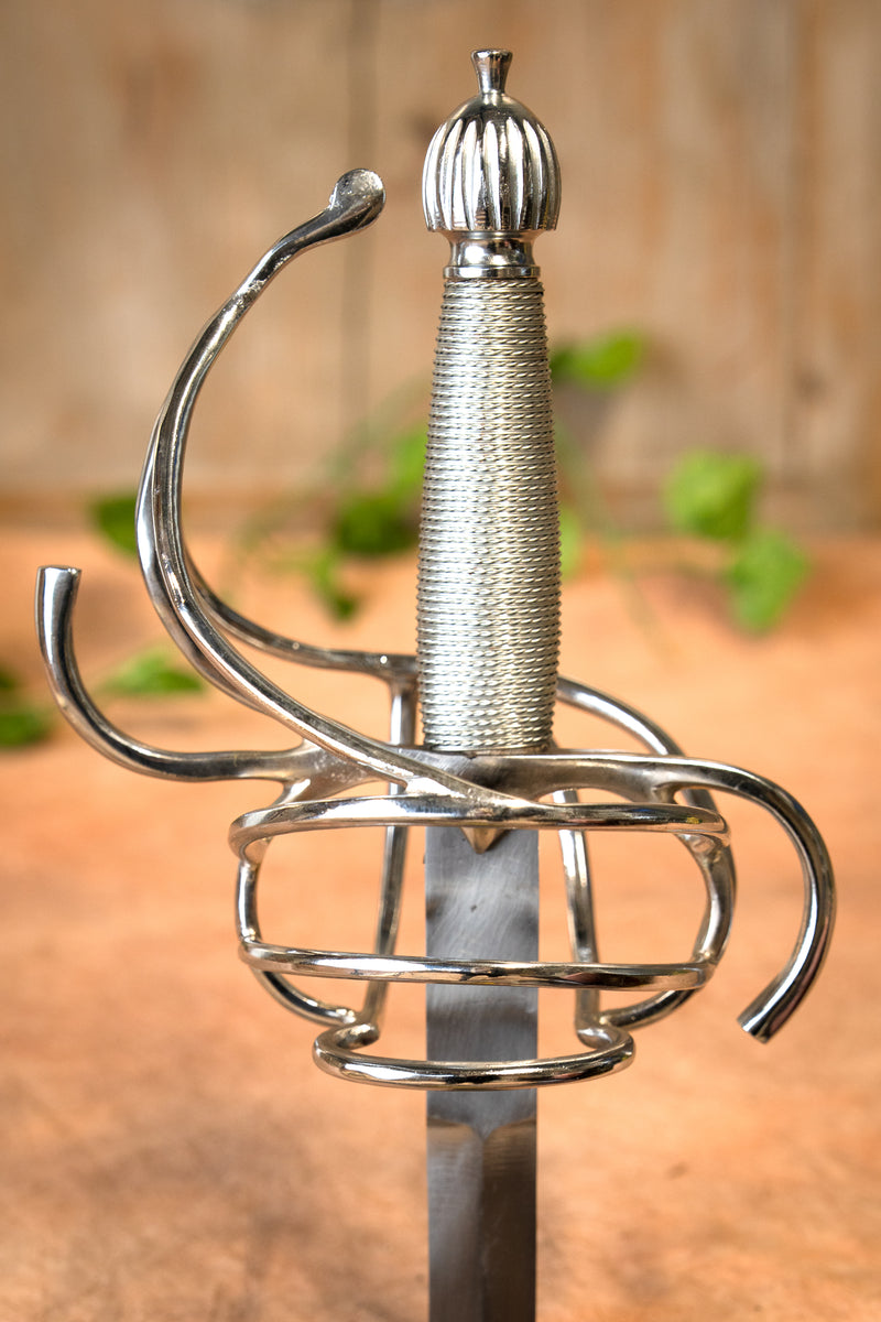 Espagnol rapière, semi-tranchant 