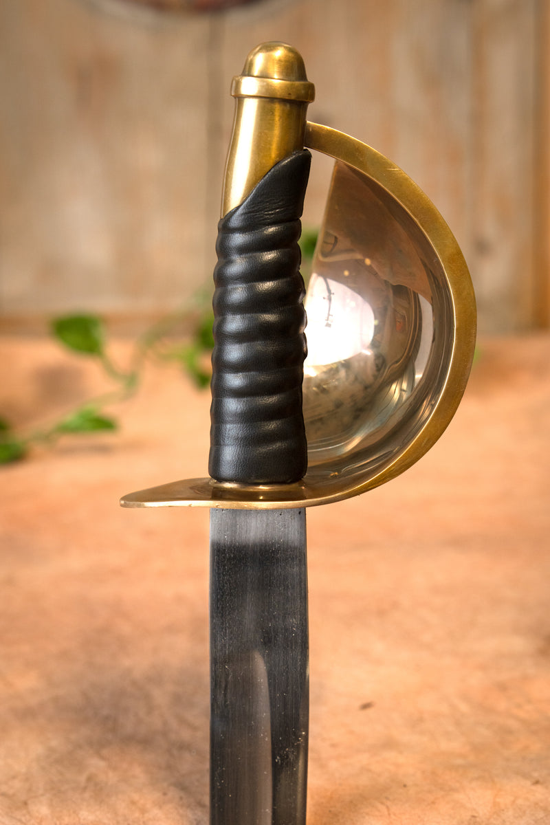 Piratensabel, halvvass 