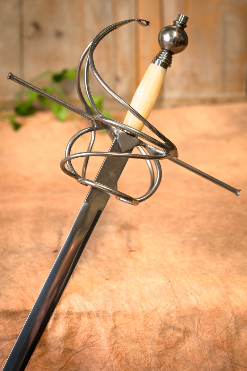 Rapier Drie Musketiers met benen grip, semi-scherp