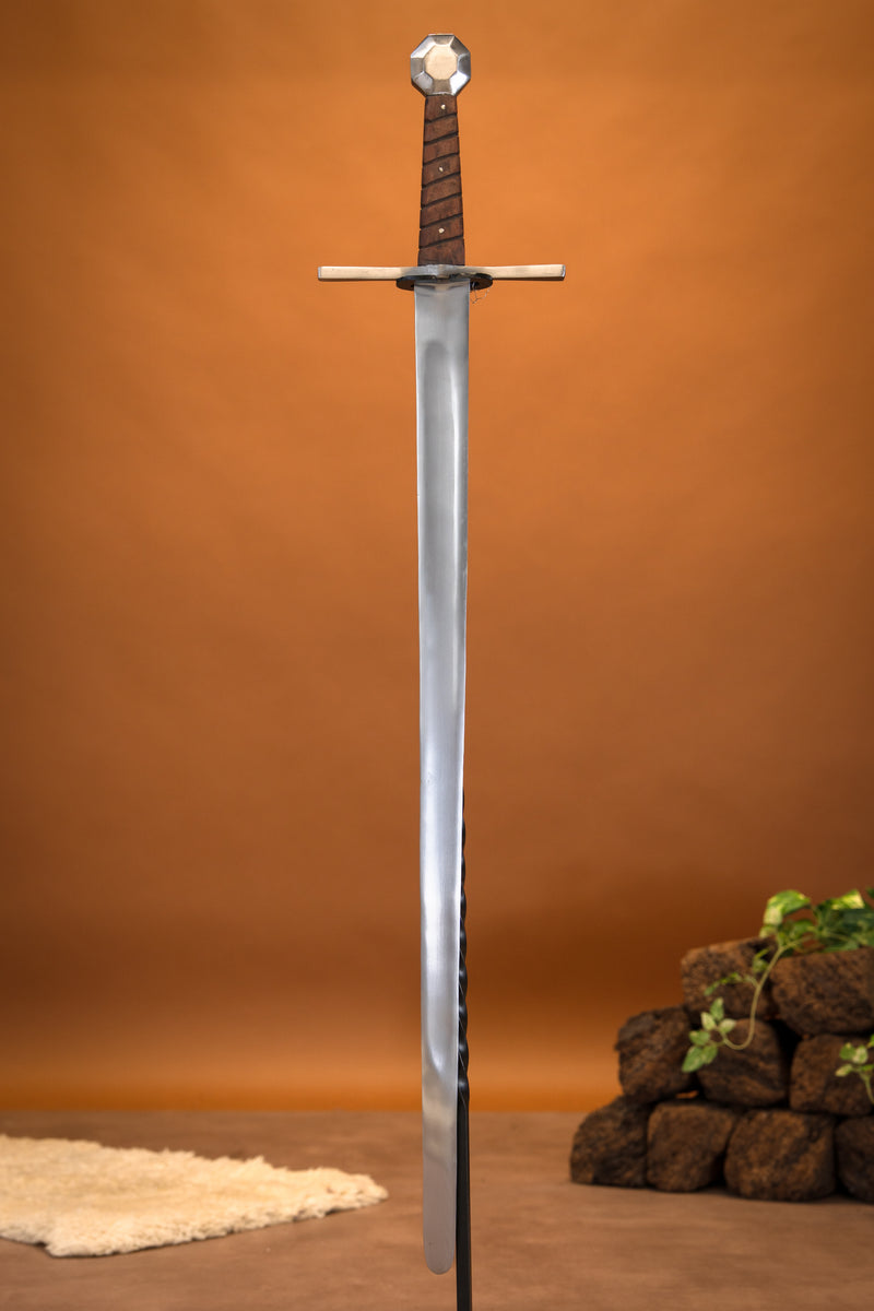 Middeleeuws zwaard Hans, bot (battle-ready)